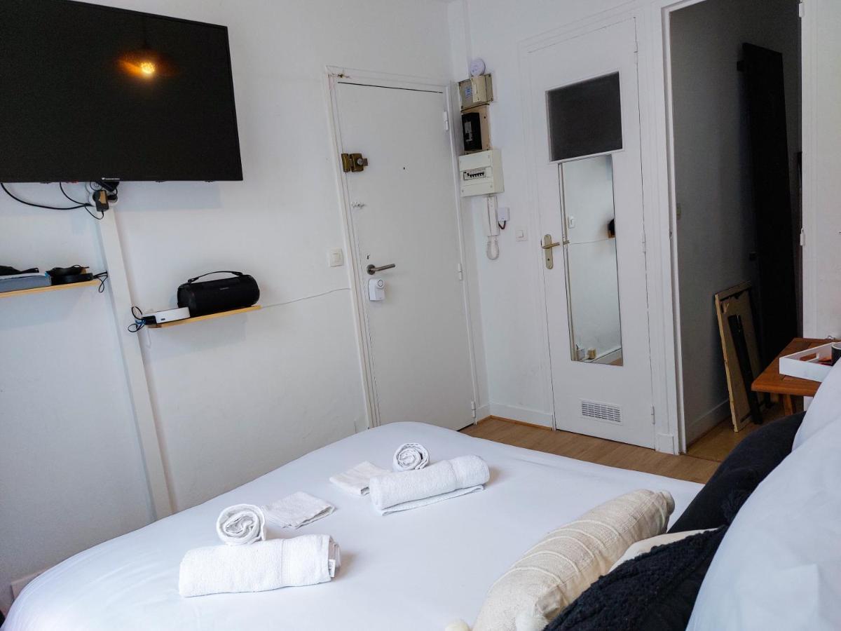 L'Essentiel - Tout Inclus ! Petit Dejeuner, Canal Plus, Netflix, Literie, Serviettes Rouen Exterior foto